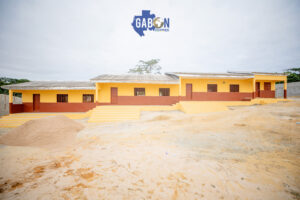 À Makokou, l’école de Zoatab renaît sous le regard attentif du Chef de l’État